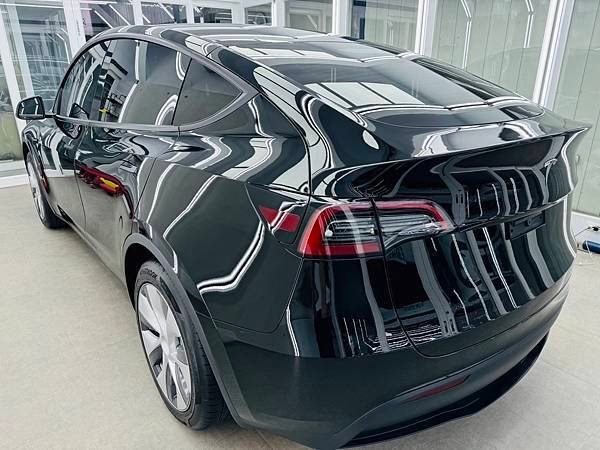 水晶鍍膜-Tesla Model Y