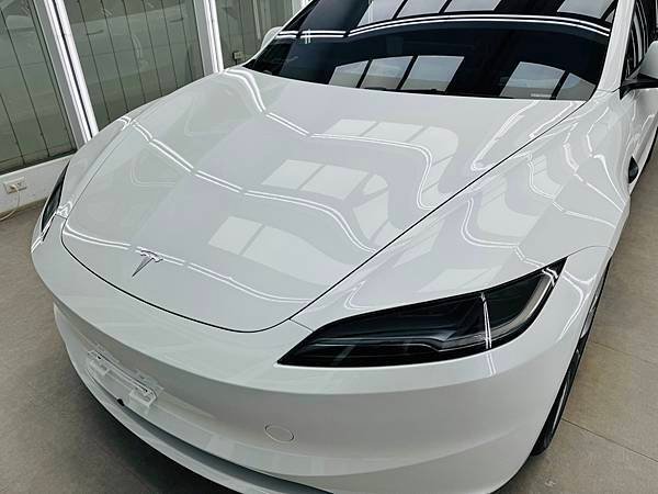 水晶鍍膜-Tesla Model 3