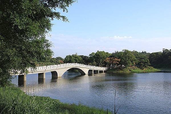 青草湖