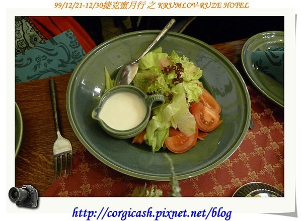 捷克的DAY 1 in  KRUMLOV~RUZE HOTEL
