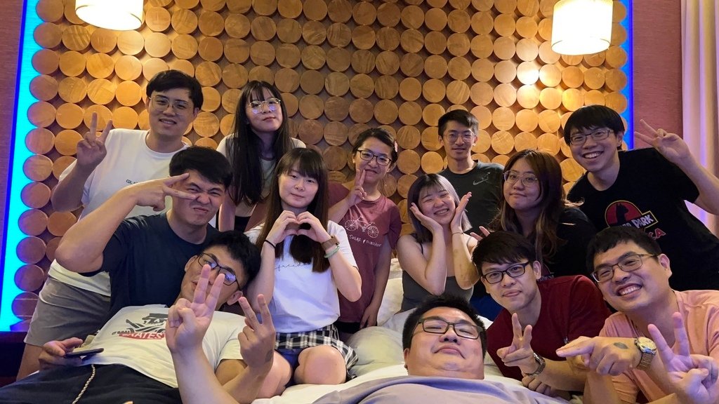 2022.08.21挪威森林汽車旅館- 兄弟姐妹單身趴 - 玉米之家