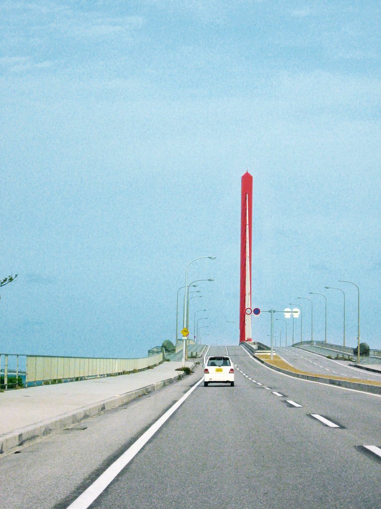 5開向海中道路，初春的天空很蔚藍.jpg