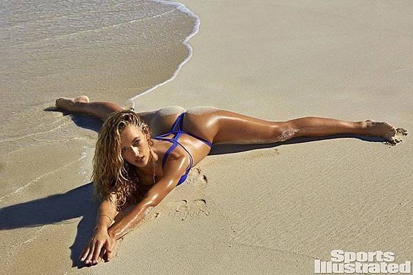 Hannah Ferguson (8)