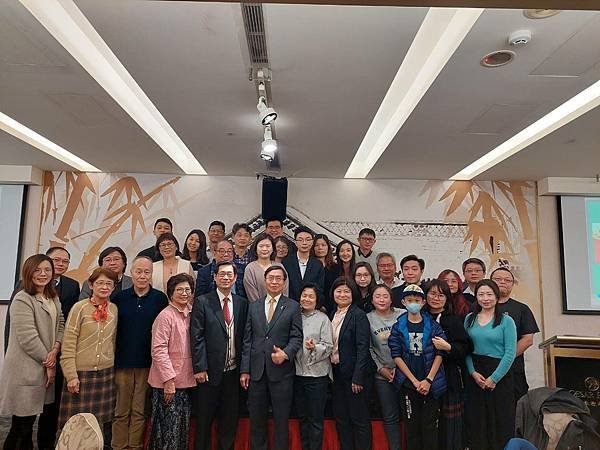 ★李永然律師等人受謝顯榮所長之邀，前往參加亞信國際專利商標事