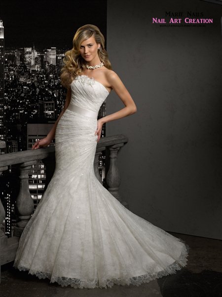 0009888_600_Wedding_Dresses_Madeline_Gardner_NY_Farida_37023