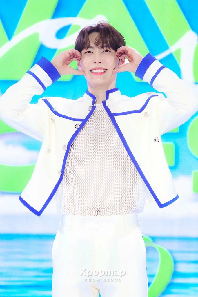 006yEEJggy1h45m5l69cdj30qo140dl1.jpg