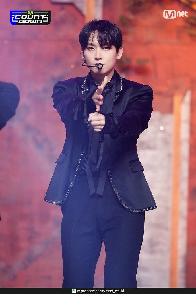 SF9_27.jpg