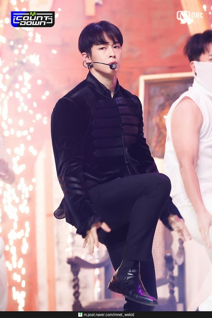 SF9_36.jpg