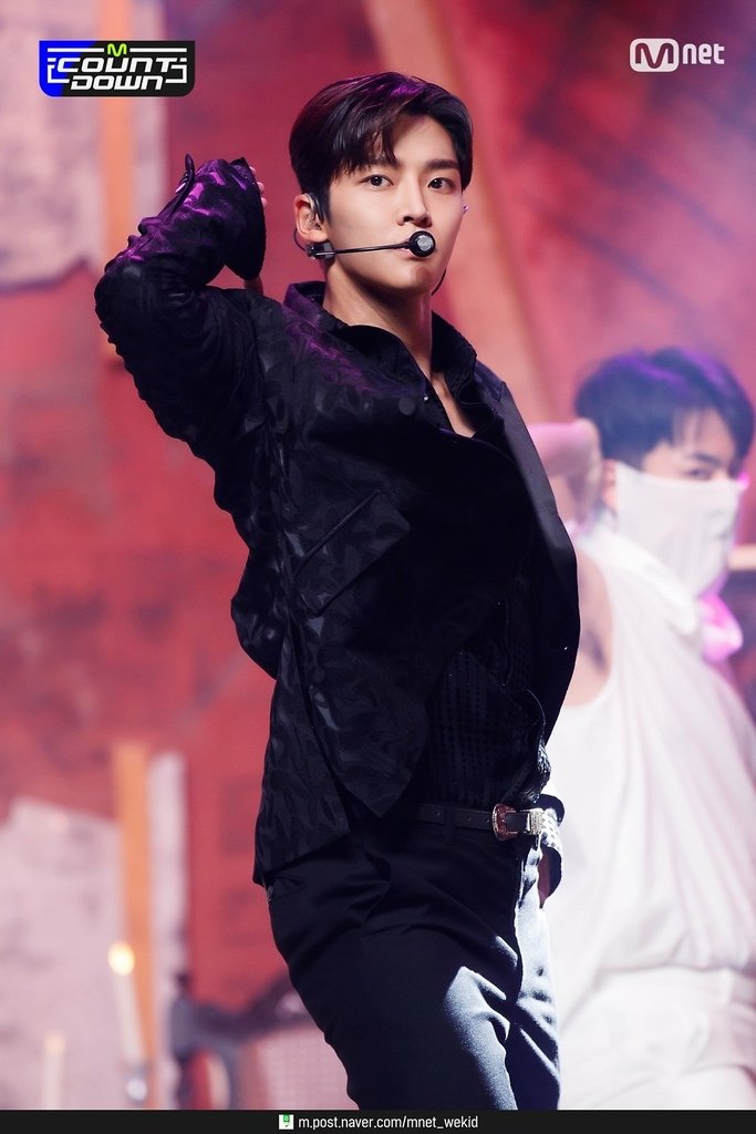 SF9_58.jpg
