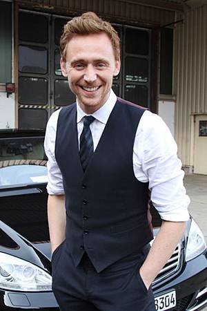 tom hiddleston 24apr12 07