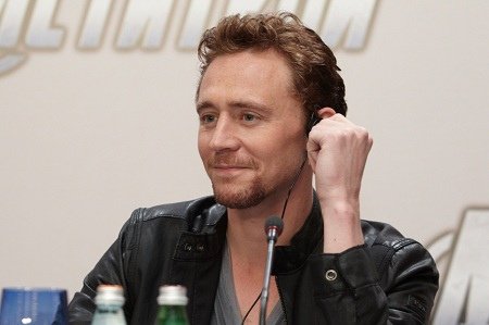 936full-tom-hiddleston