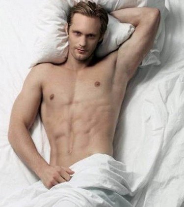 Alexander Skarsgard nude