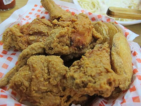 【長灘島】Shakey&apos;s -炸雞.JPG