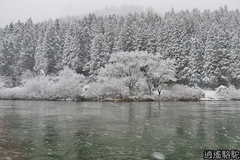 最上川雪見舟-山形駱駝