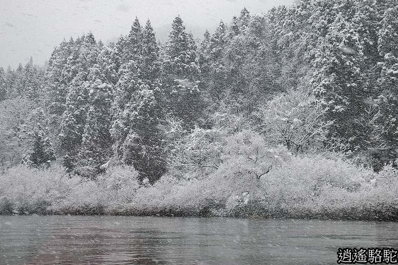 最上川雪見舟-山形駱駝