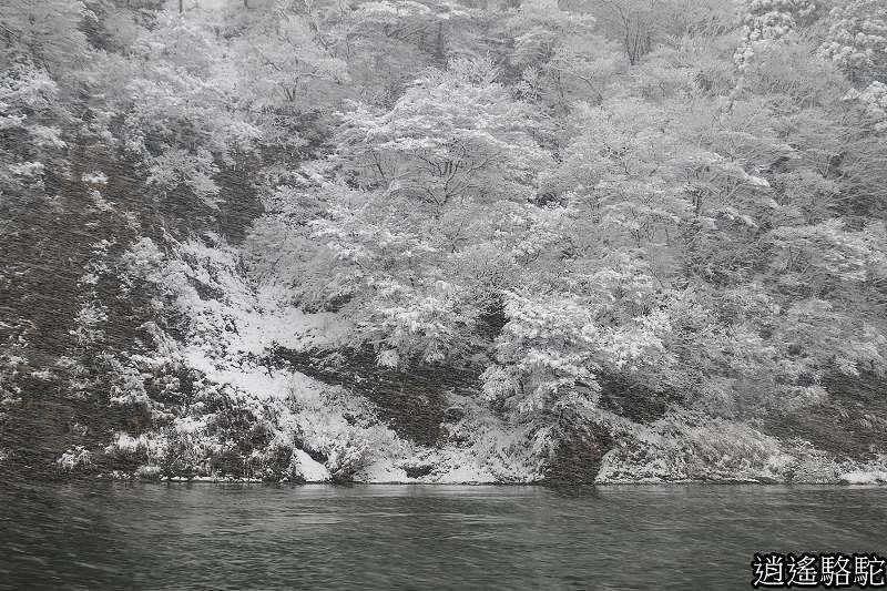 最上川雪見舟-山形駱駝