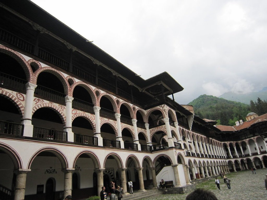 里拉修道院(RILA MONASTERY) -巴爾幹駱駝