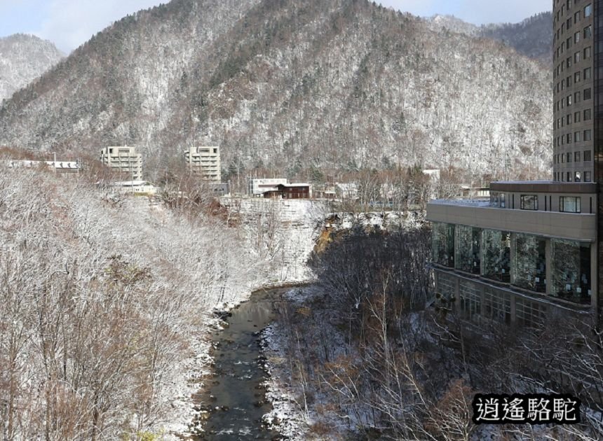 定山溪大橋-日本駱駝