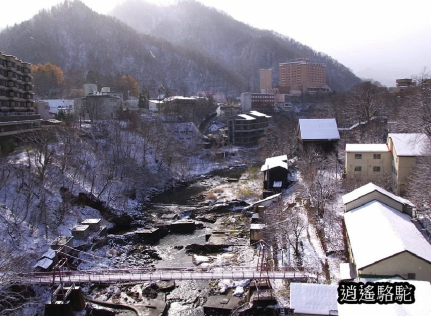 定山溪大橋-日本駱駝