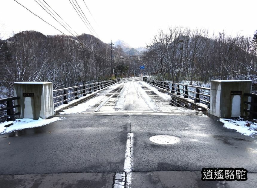 定山溪時雨橋-日本駱駝