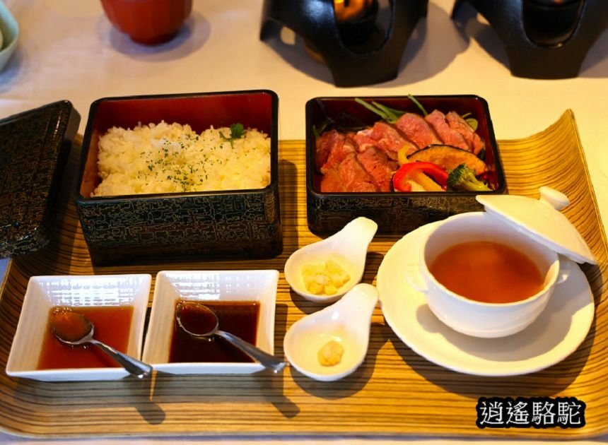 世紀城堡飯店優雅的早餐-日本駱駝