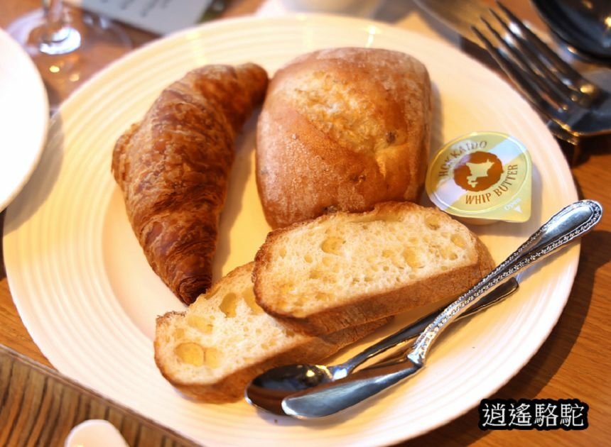 世紀城堡飯店優雅的朝食-日本駱駝