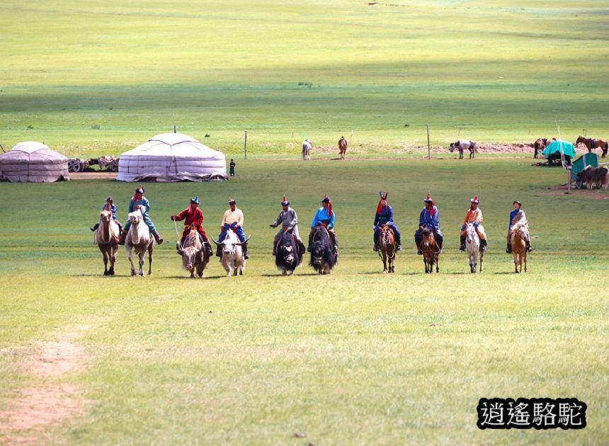 蒙古游牧營地Mongol Nomadic camp群獸迎賓-