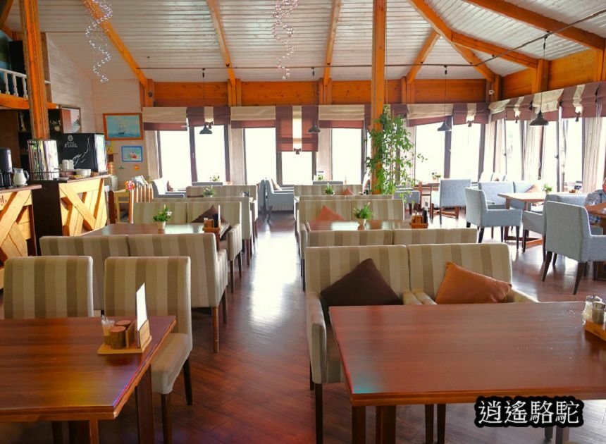 克萊斯托瓦亞派德酒店湖風吹拂的早餐-俄羅斯駱駝