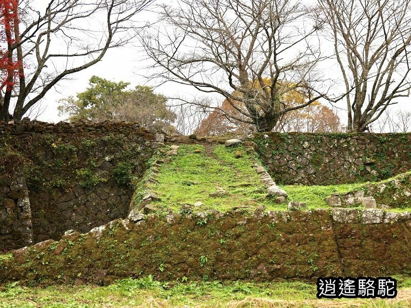 西の丸跡(岡城跡)-日本駱駝