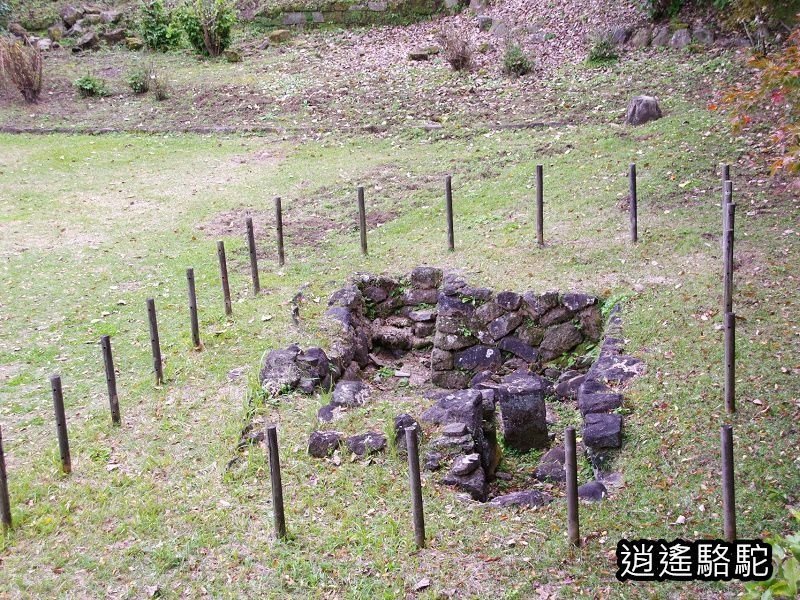 中川覺左衛門屋敷跡(岡城跡)-日本駱駝