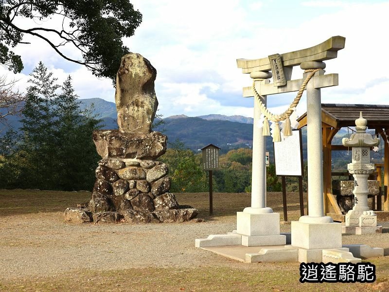 本丸跡(岡城跡) -日本駱駝