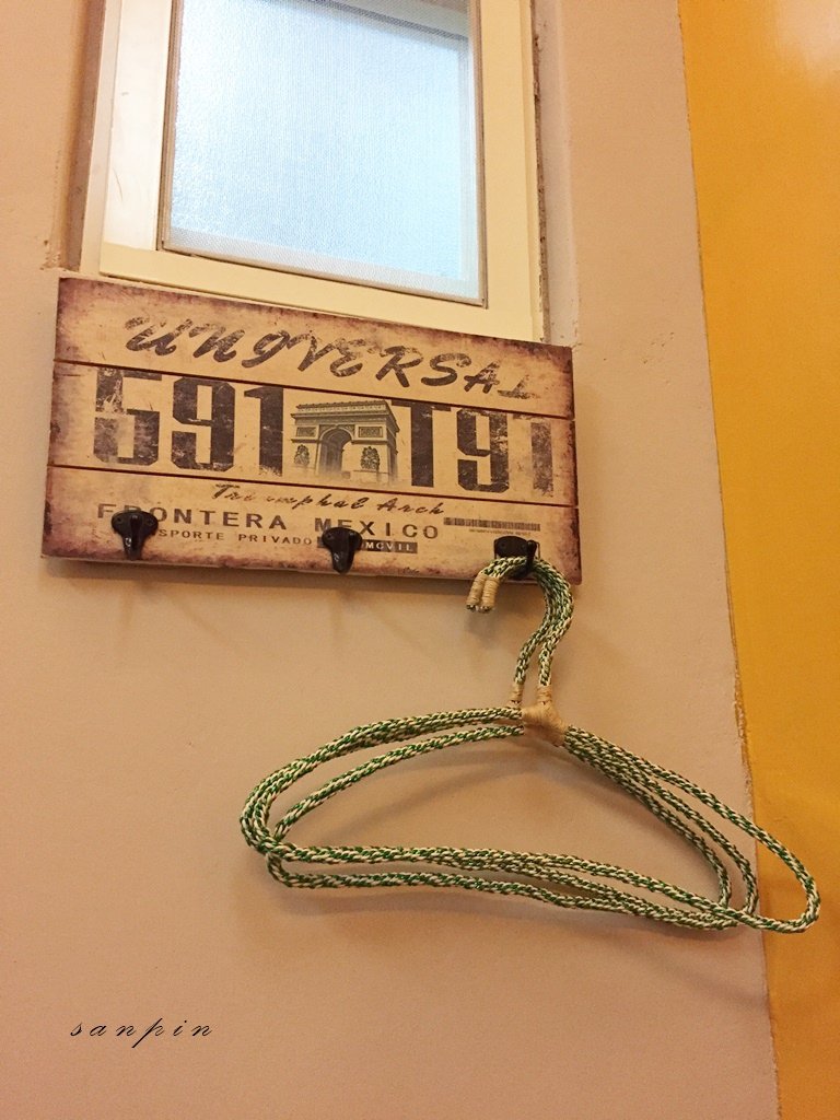 2.JPG