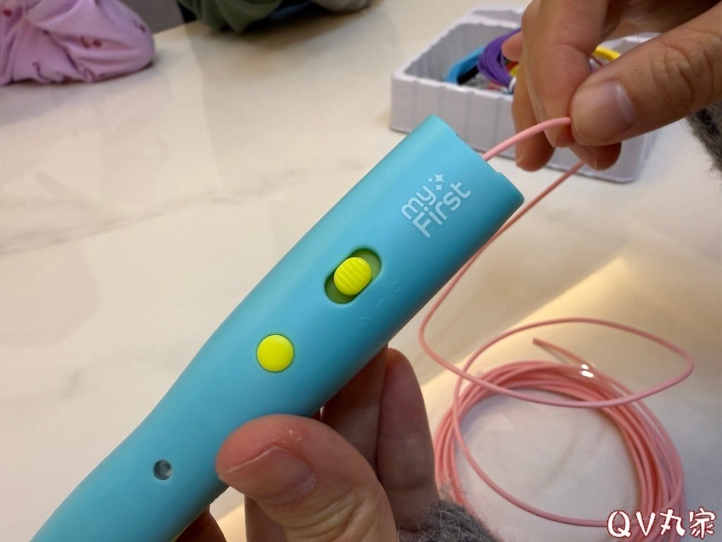 【3D列印筆。開箱】myFirst 3D Pen Make 