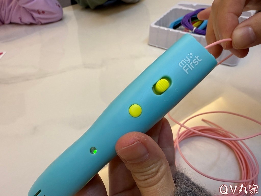 【3D列印筆。開箱】myFirst 3D Pen Make 