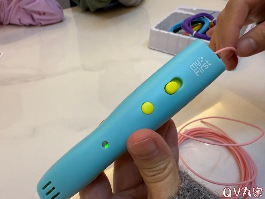 【3D列印筆。開箱】myFirst 3D Pen Make 