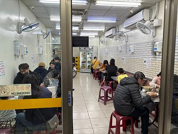 【新竹市北區美食】三十年老店魯肉飯肉粥 (切仔麵)～24 小
