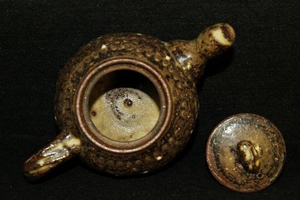 柴燒竹灰釉壺〔寬18.2∕高10.6厘米〕，容量：425cc，製壺：張素，重量：428g-20C.JPG