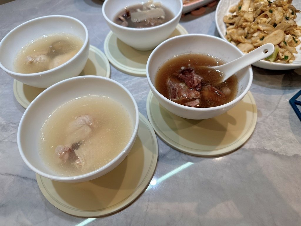 軒閣食品-鮮盒子 養生煲湯罐頭_230710_4.jpg