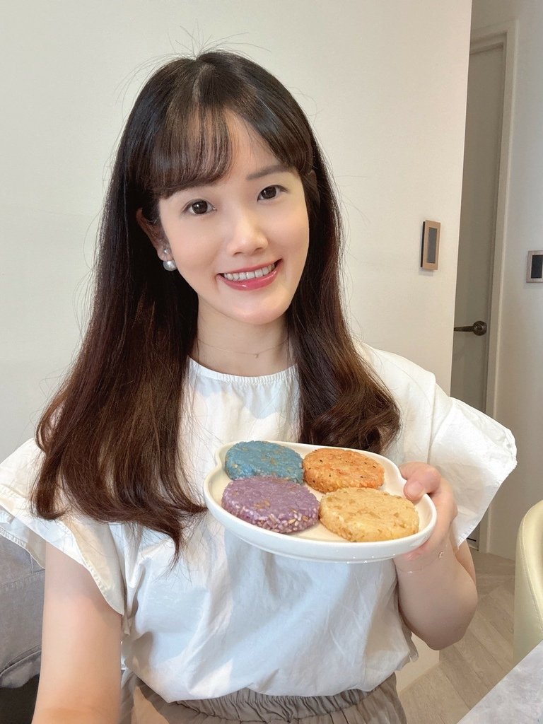LINE_ALBUM_垂涎含淚香蒜奶油金磚 蛋就醬時尚輕食_250505_14.jpg