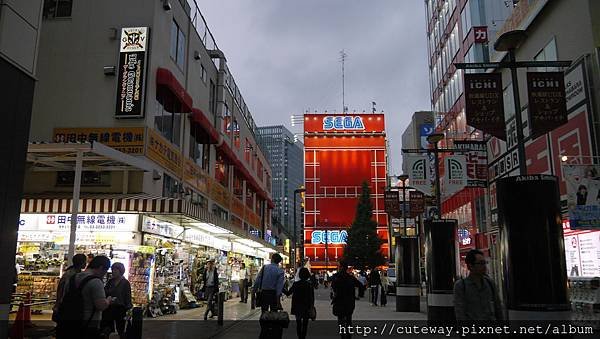 秋葉原