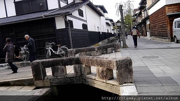 飛驒古川散策-瀬戸川と白壁土蔵街