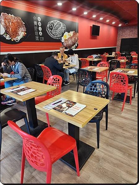 【桃園美食】孫東寶台式牛排教父(桃園中山店)☆推薦最Hot的