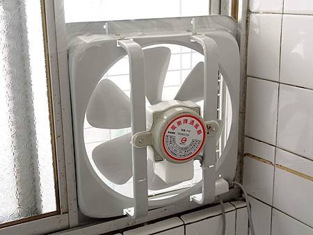 exhaust-fan-for-cooling-house-3.jpg