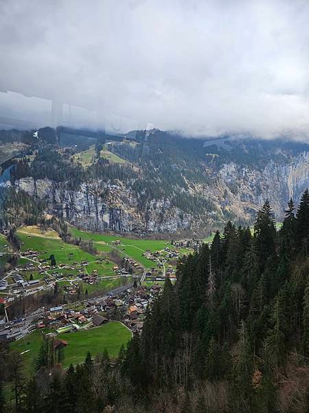 2023瑞士自由行◆米倫 Mürren、格林德瓦 Grind