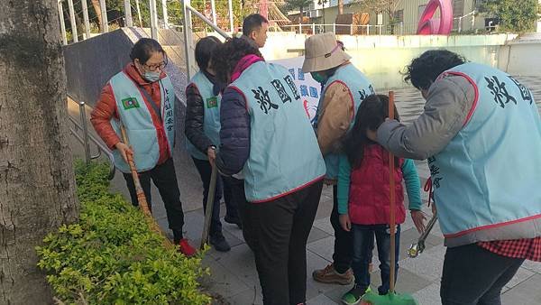 107年1月份清淨家園社區美化~心動廣場_180305_0001