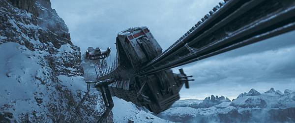 solo-star-wars-story-wide-1-1920x804.jpg