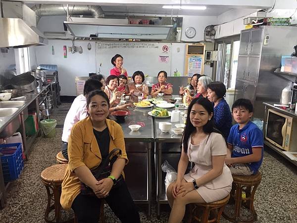 0825彩妝演習及蚵仔麵線研習_170828_0003.jpg