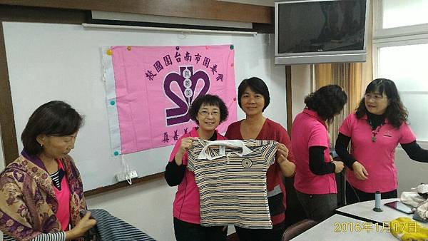 第一組.第二組舊衣改造研習_1851.jpg