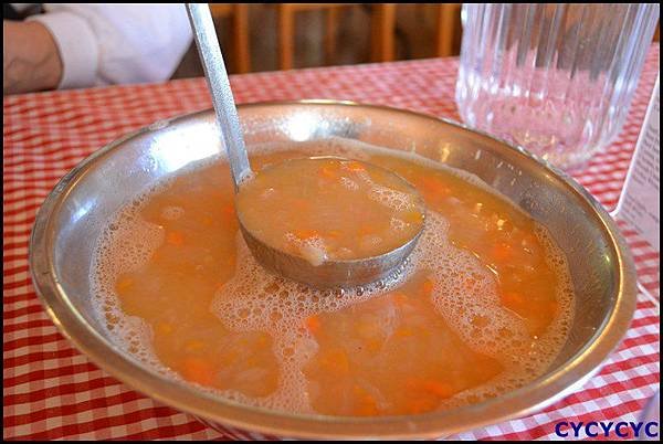 還不錯吃的豆子湯~