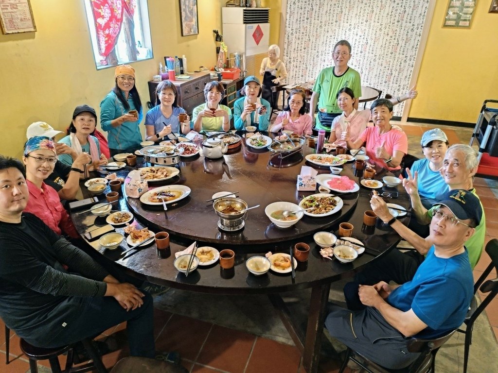 LINE_ALBUM_20231111桃園虎頭山_231111_37.jpg